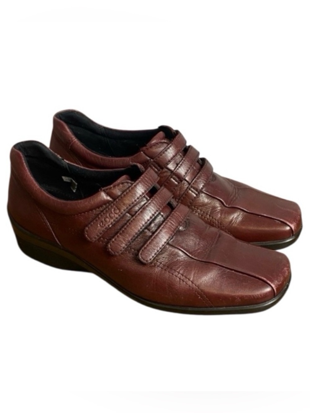 Ecco Burgundy Slip-On Leather Adjustable Velcro Loafers Walking Shoes Sz EU38